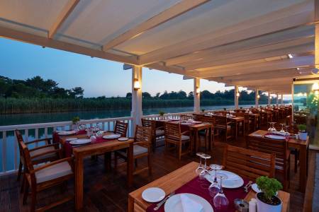 TITANIC DELUXE GOLF BELEK Restaurants